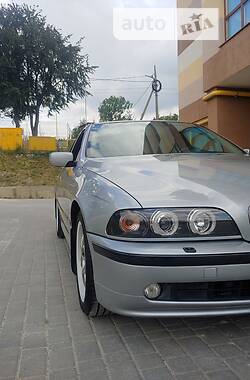 Седан BMW 5 Series 1996 в Львове