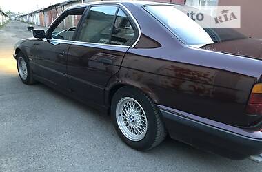 Седан BMW 5 Series 1994 в Києві