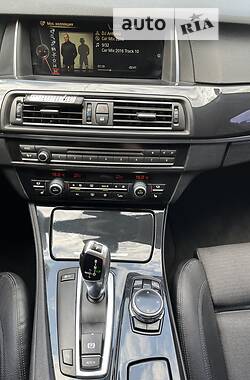 Седан BMW 5 Series 2010 в Нетішині