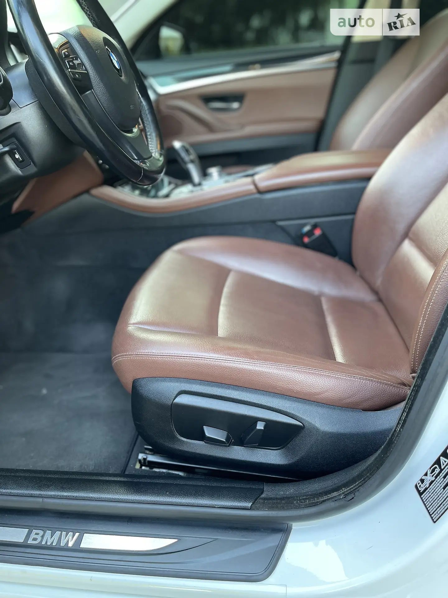 2014 BMW 5er - мініатюра 20