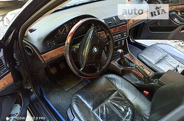 Седан BMW 5 Series 2000 в Одессе