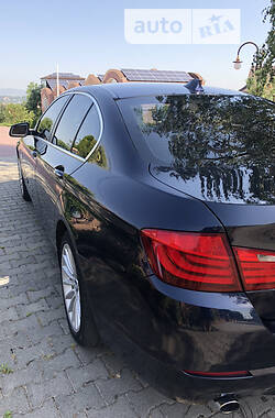 Седан BMW 5 Series 2013 в Черновцах