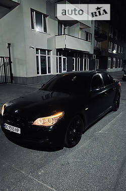 Седан BMW 5 Series 2008 в Львове