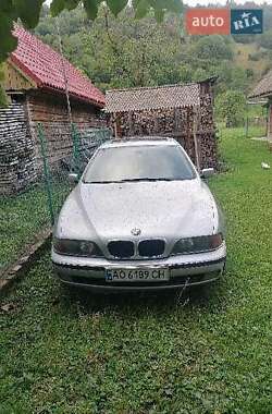 Седан BMW 5 Series 1997 в Ужгороде