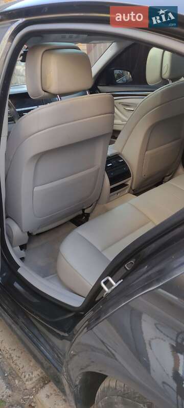 Седан BMW 5 Series 2012 в Золочеве