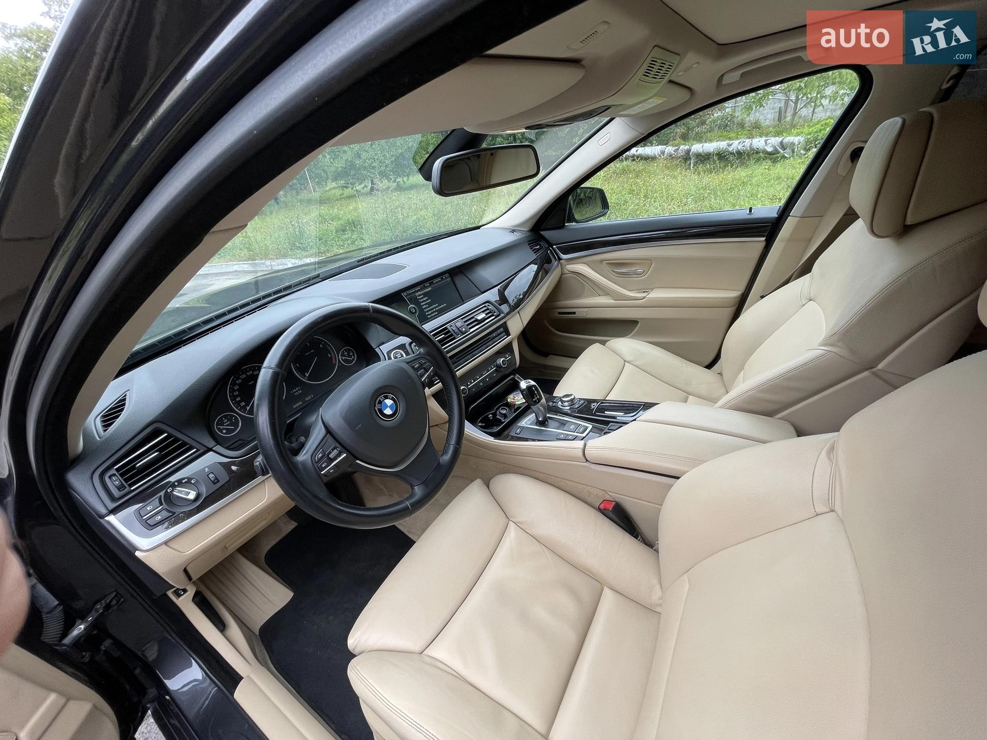 2011 BMW 5er - мініатюра 16