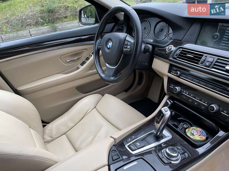 Седан BMW 5 Series 2011 в Киеве