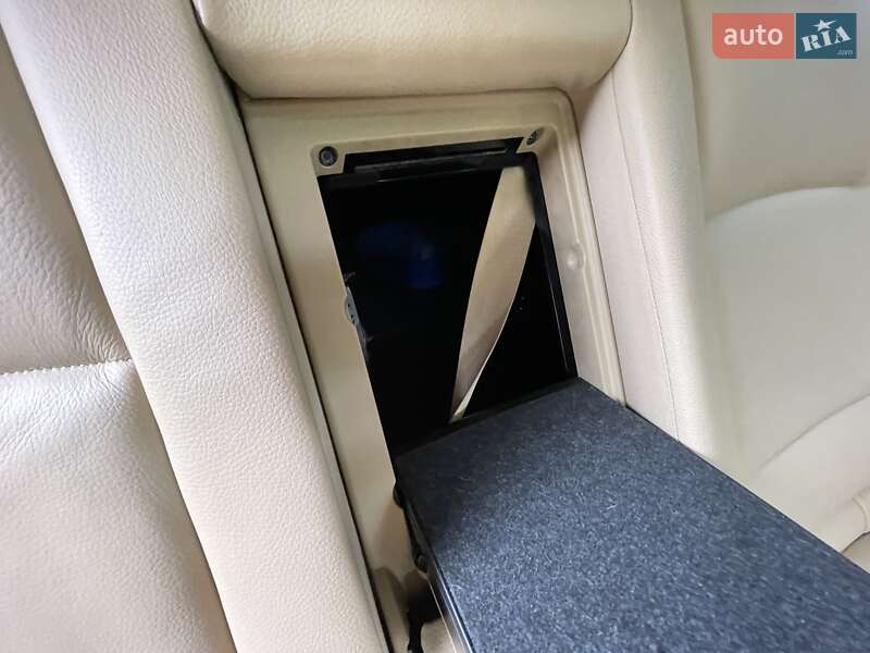Седан BMW 5 Series 2011 в Киеве