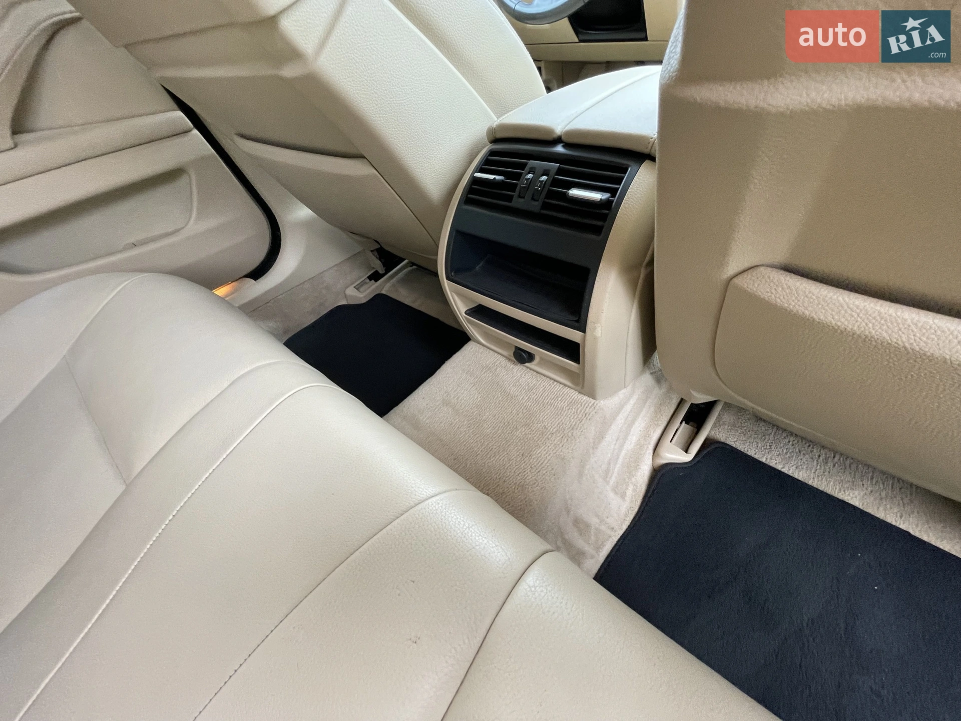 2011 BMW 5er - мініатюра 51
