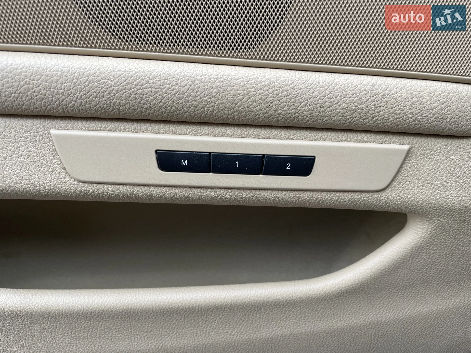 2011 BMW 5er - мініатюра 18