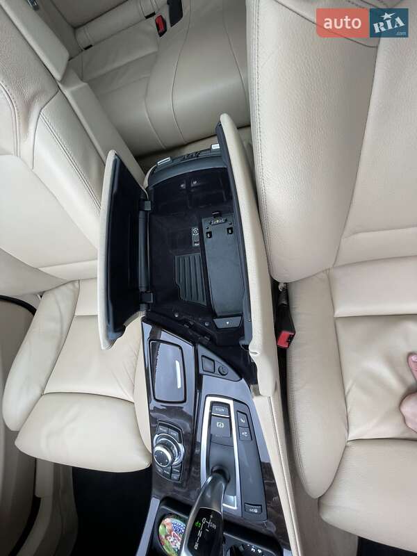 Седан BMW 5 Series 2011 в Киеве