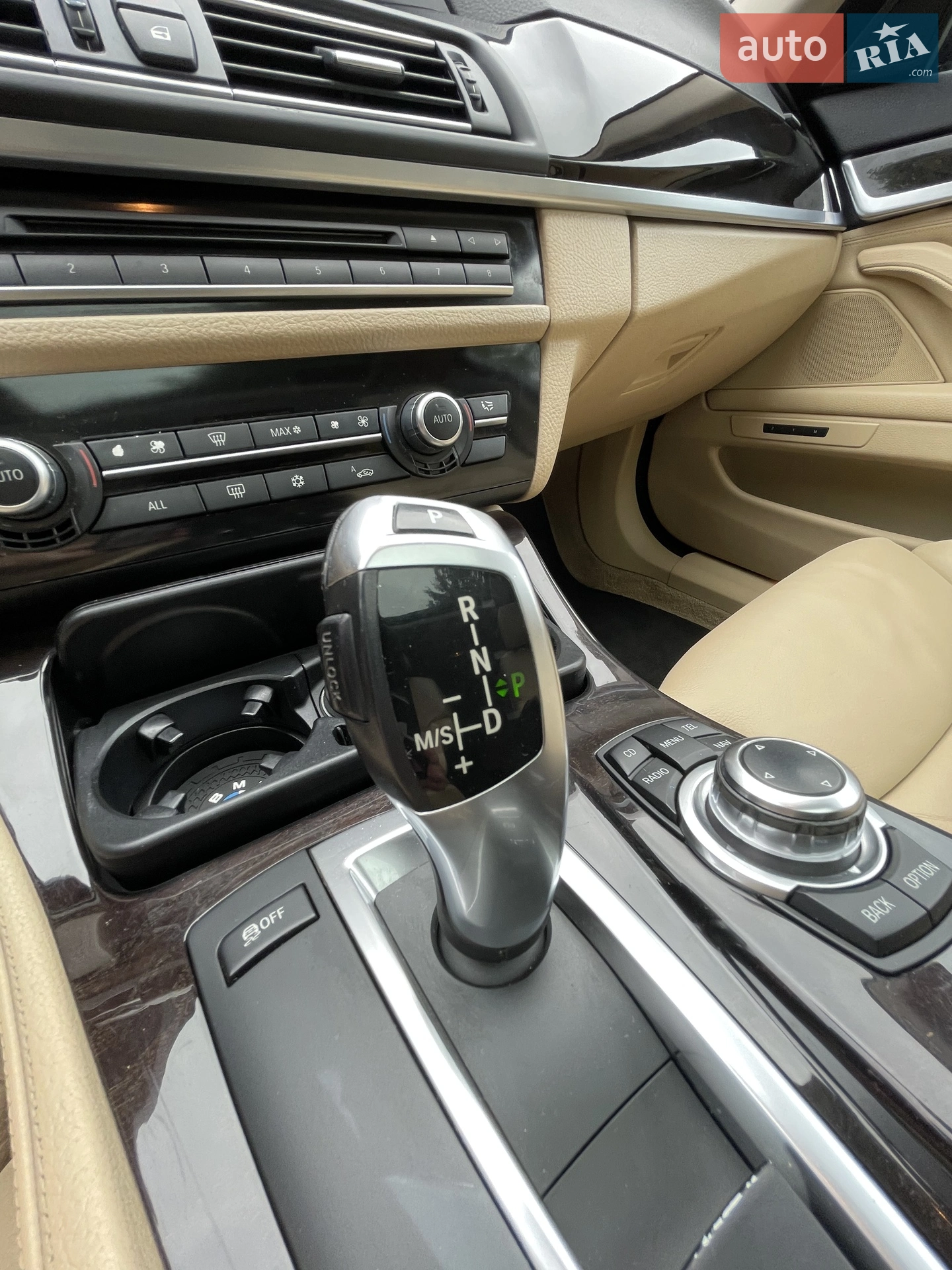2011 BMW 5er - мініатюра 30