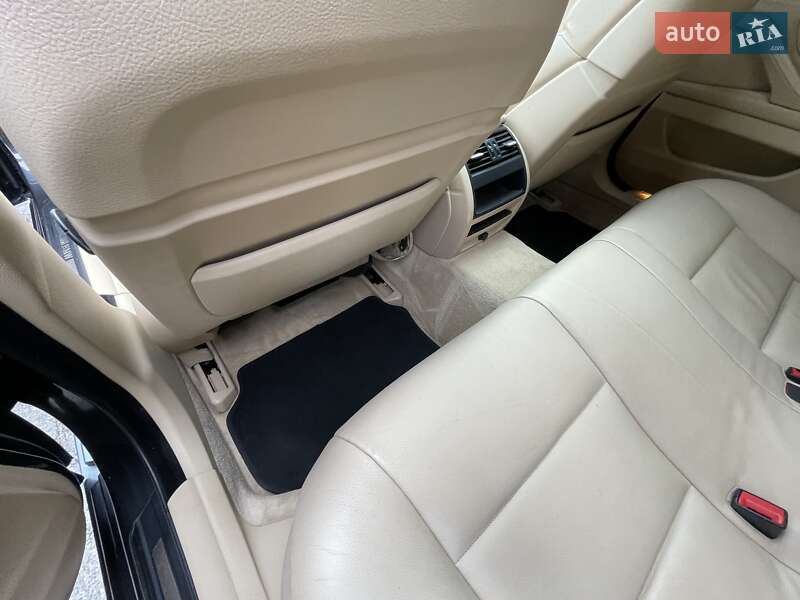 Седан BMW 5 Series 2011 в Киеве