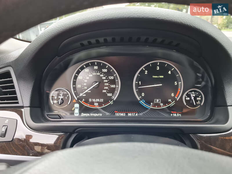 Седан BMW 5 Series 2014 в Хмельницькому