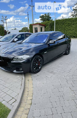 Седан BMW 5 Series 2013 в Львове