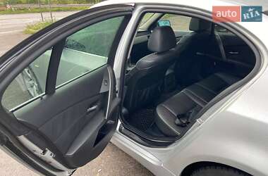 Седан BMW 5 Series 2004 в 
