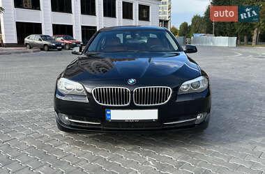 Седан BMW 5 Series 2013 в 