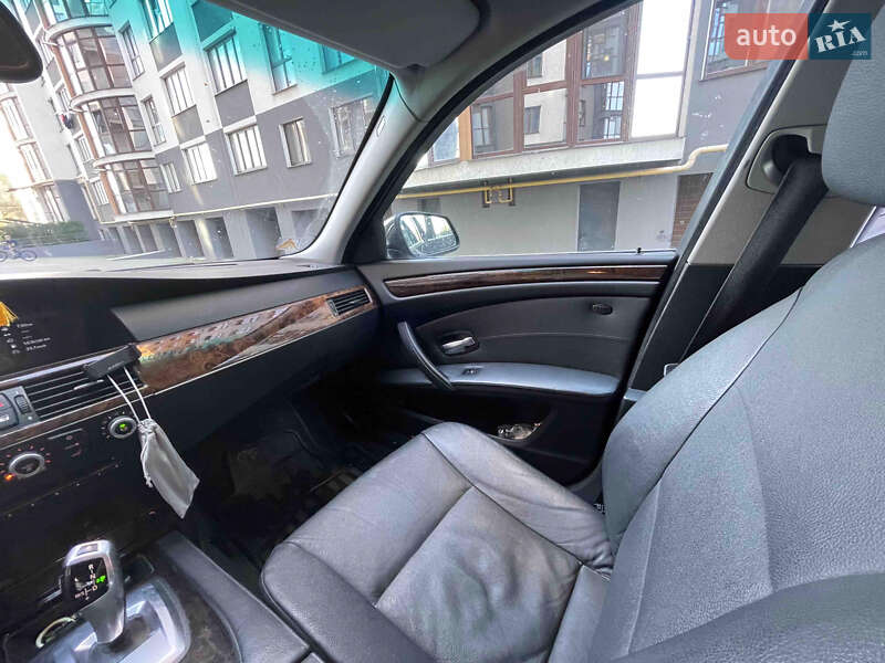 Універсал BMW 5 Series 2009 в Івано-Франківську