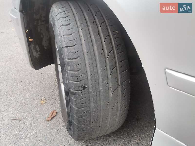 Универсал BMW 5 Series 2000 в Днепре фото 17 Универсал BMW 5 Series 2000 в Днепре