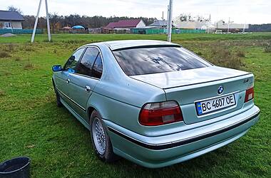 Седан BMW 5 Series 1999 в Каменке-Бугской