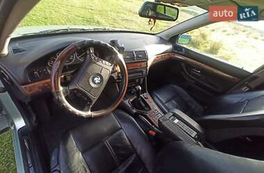 Седан BMW 5 Series 1999 в 