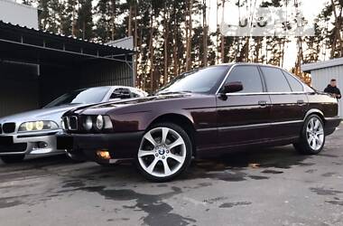 Седан BMW 5 Series 1995 в Харкові