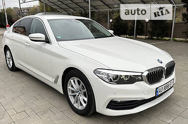 Седан BMW 5 Series 2018 в Тячеві