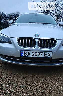 Седан BMW 5 Series 2007 в Новомиргороді