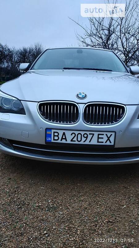 Седан BMW 5 Series 2007 в Новомиргороде