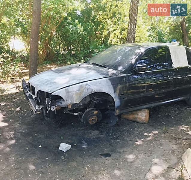 Седан BMW 5 Series 1999 в Белой Церкви