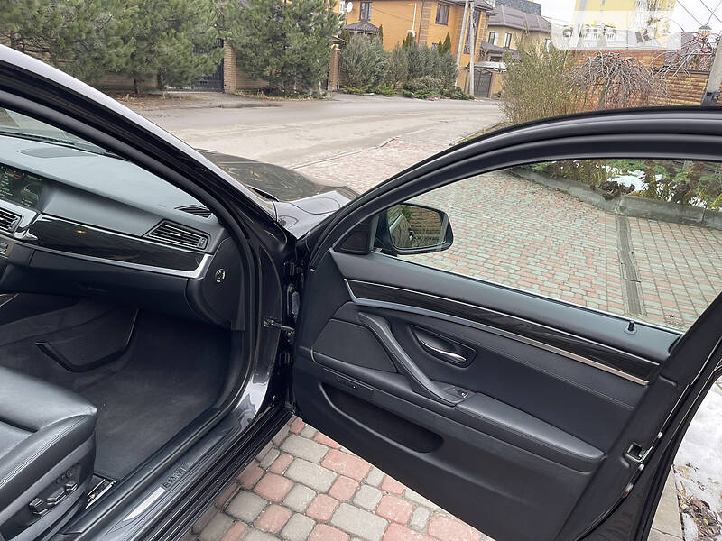 Седан BMW 5 Series 2012 в Києві