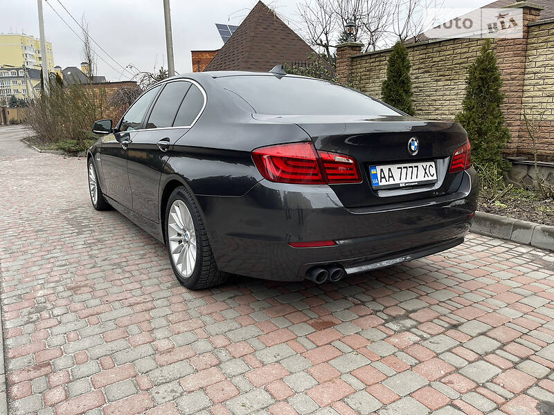 Седан BMW 5 Series 2012 в Києві