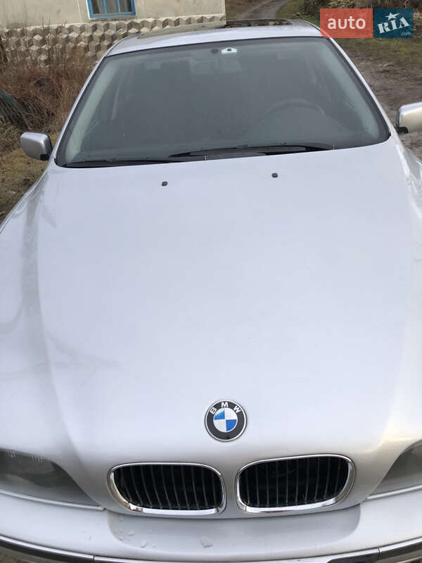 Седан BMW 5 Series 2000 в Каменец-Подольском