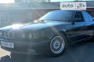 Седан BMW 5 Series 1993 в 