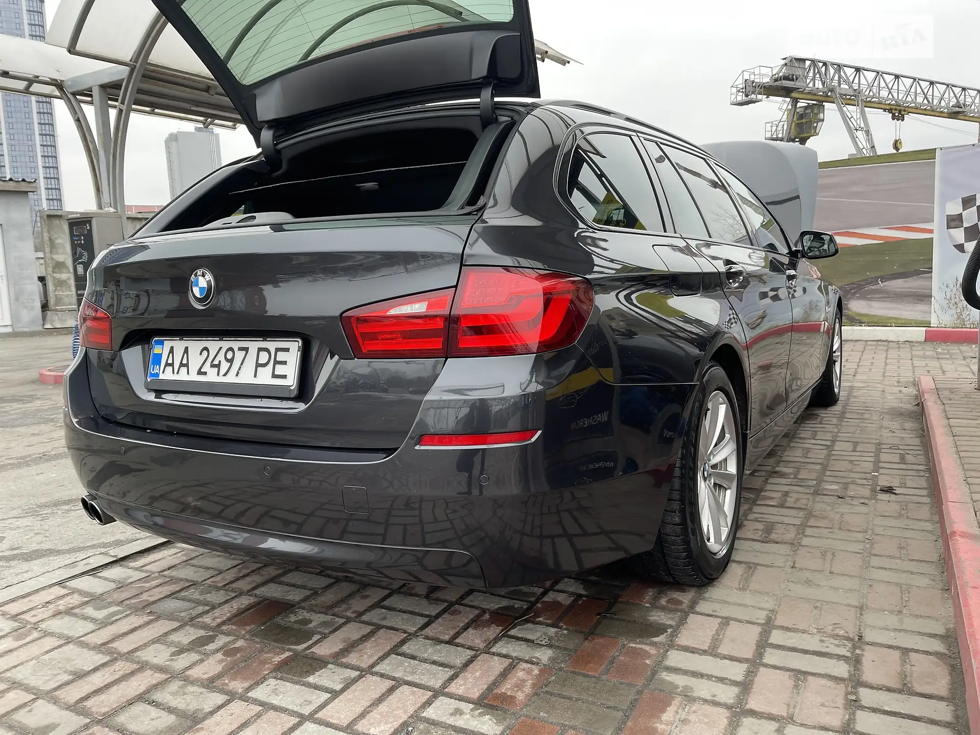 2013 BMW 5er - мініатюра 12