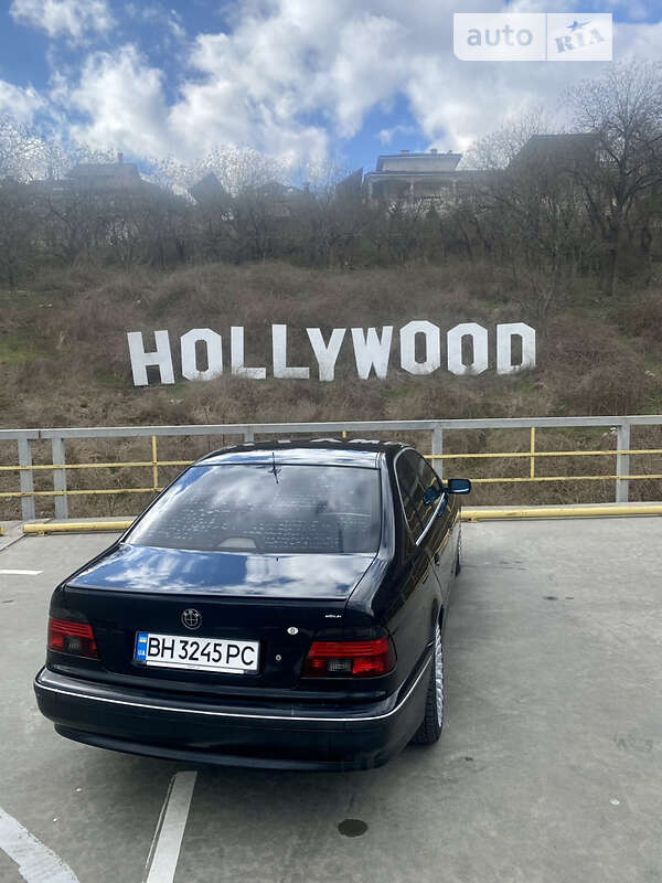 Седан BMW 5 Series 1998 в Одессе