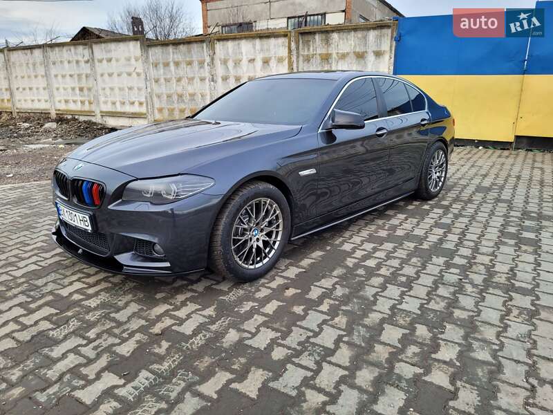 Седан BMW 5 Series 2011 в Хмельницькому