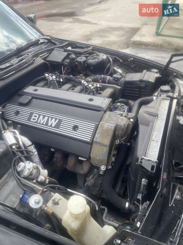 Седан BMW 5 Series 1994 в Ивано-Франковске