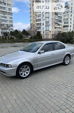 Седан BMW 5 Series 2001 в Черноморске