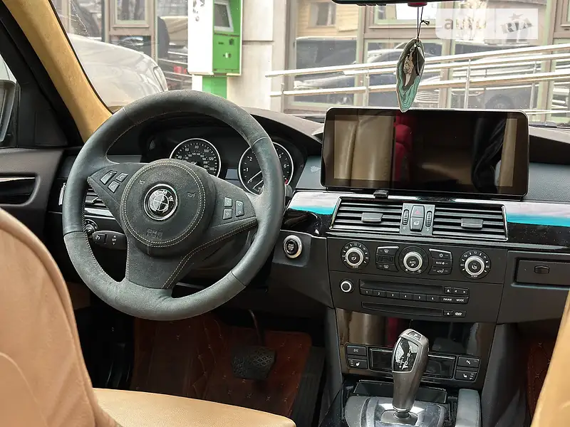BMW 5 Series 2008 VIN WBANV93529C135363 фото оголошення 19 з 75