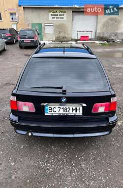 Універсал BMW 5 Series 2003 в Стрию