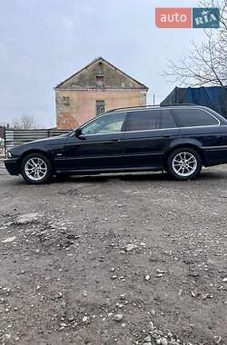 Універсал BMW 5 Series 2003 в Стрию