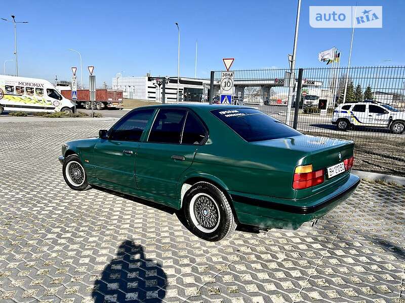 Седан BMW 5 Series 1995 в Одессе