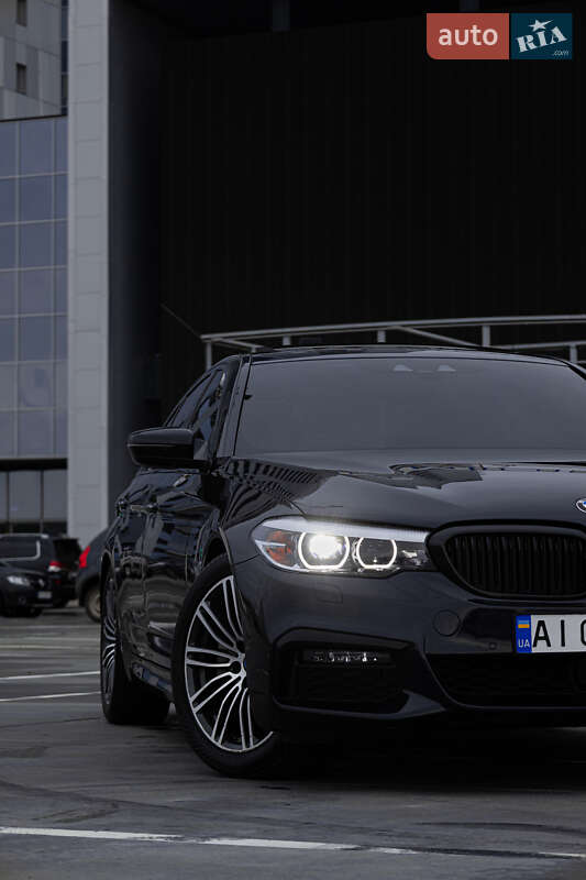 Седан BMW 5 Series 2017 в Киеве фото 5 Седан BMW 5 Series 2017 в Киеве