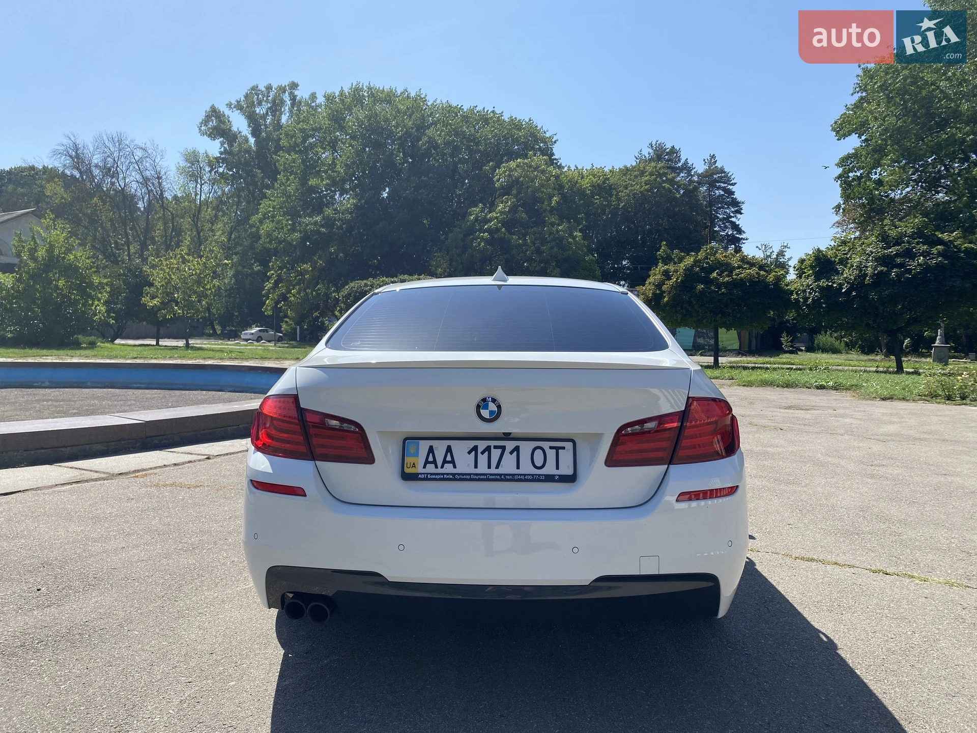 2011 BMW 5er - мініатюра 10