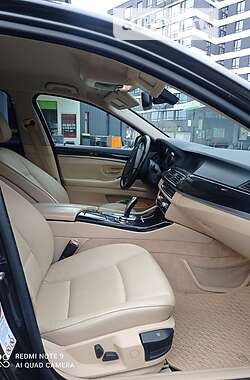 Седан BMW 5 Series 2010 в Львове