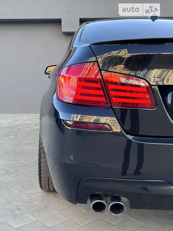 Седан BMW 5 Series 2011 в Луцьку