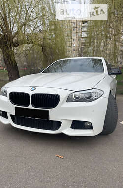 Седан BMW 5 Series 2013 в Ужгороді