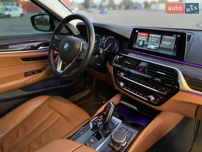 Седан BMW 5 Series 2017 в Киеве