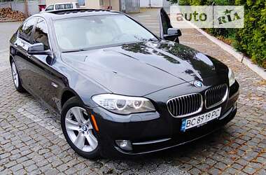 Седан BMW 5 Series 2013 в Стрию